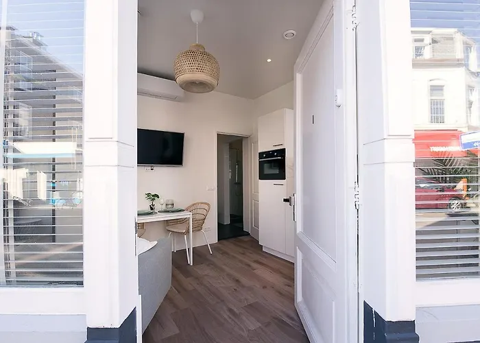Four Star Apartments - Badhuisstraat