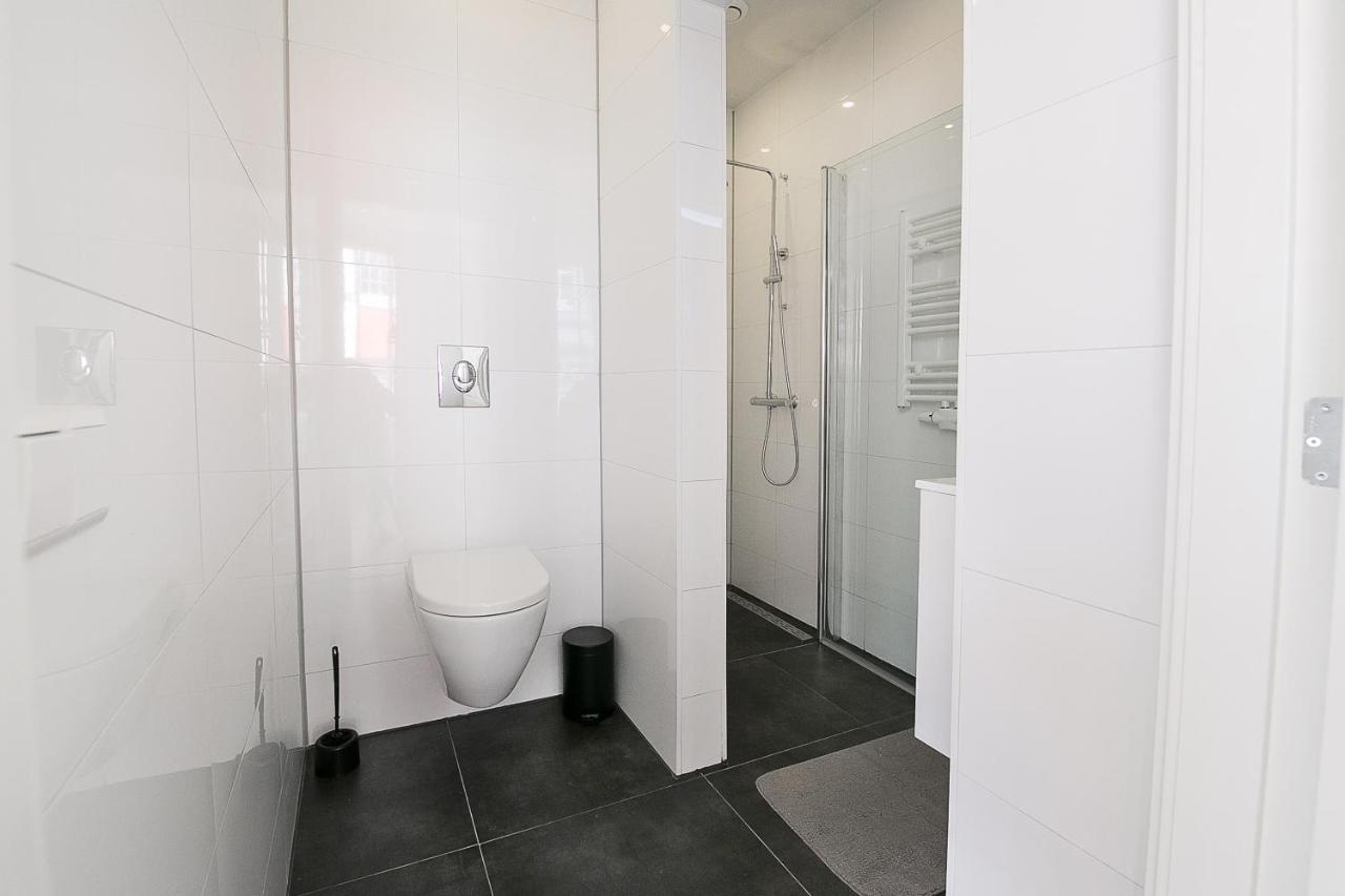 Four Star - Badhuisstraat Haia
